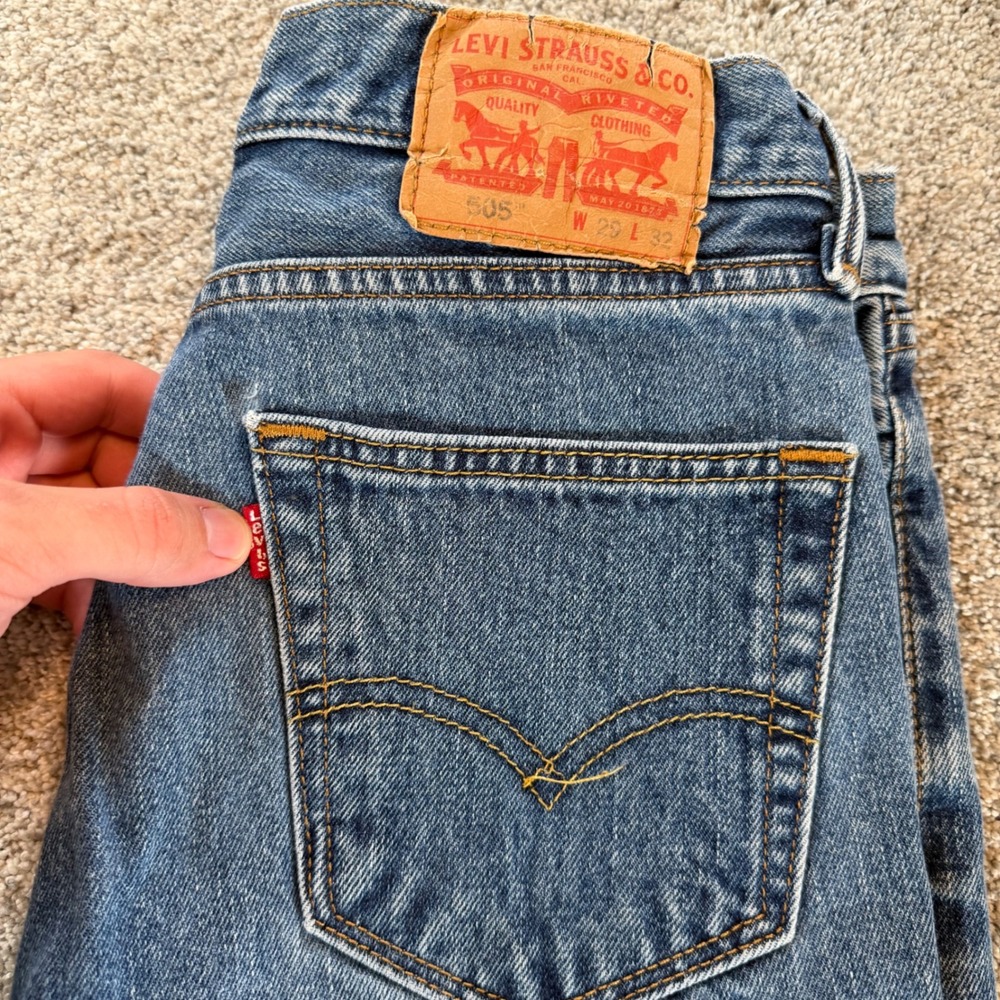 Levis 505 Regular Fit Straight Leg Medium Wash Blue Denim Jeans Mens 29x32 - Picture 2 of 5
